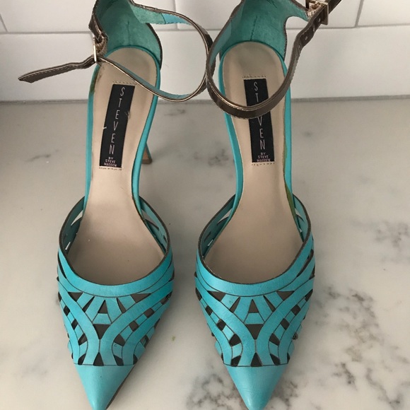 Steve Madden Turquoise Heels - Picture 1 of 4